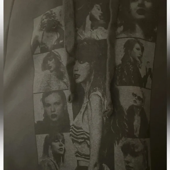 2023 Taylor Swift The Eras Tour Official Merch Hoodie Sweat Shirt XL Black